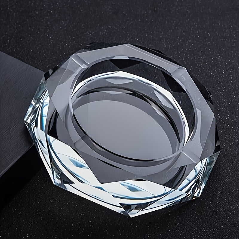 The Crystal Ashtray Is Creative And Distinctive. The Crystal Glass Trendy Ashtray Is Light And Suitable For Home Use, Living Rooms And Offices, Office Decor, Home Accessory, Modern Ashtray